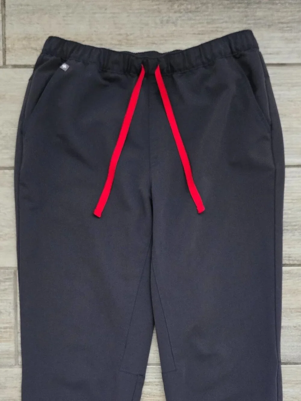 Figs Tansen Jogger Scrub Pants Mens Grey Straight Leg Medical Professional Lab M